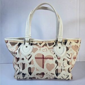 Burberry Novacheck heart Bag